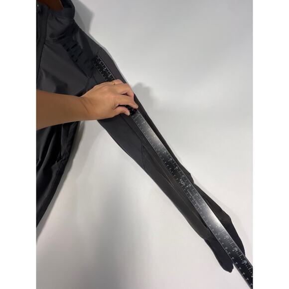 Lululemon Women's Black Run Bandit Windbreaker Faded Outerwear Jacket Size 4 - Picture 7 of 8